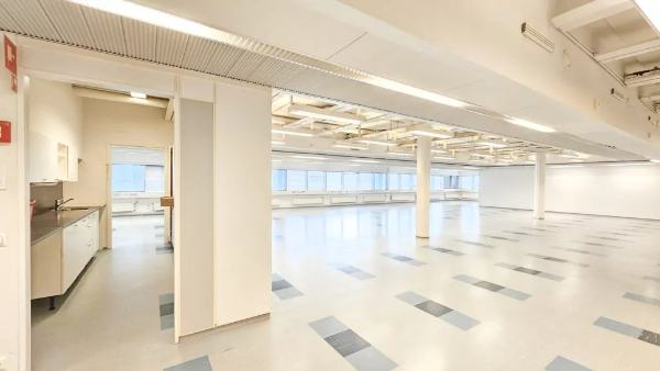 Lent&auml;j&auml;ntie 1, Vantaa, 702 m&sup2; toimisto