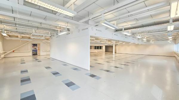 Lent&auml;j&auml;ntie 1, Vantaa, 702 m&sup2; toimisto