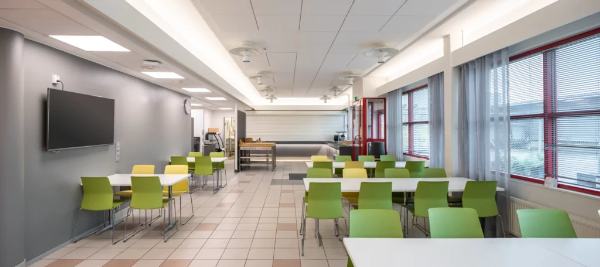 Tullimiehentie 10, Vantaa, 188 m² ravintola