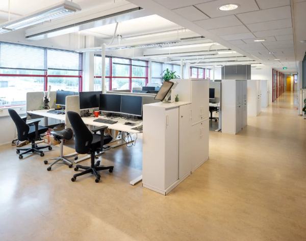 Tullimiehentie 10, Vantaa, 745 m&sup2; toimisto