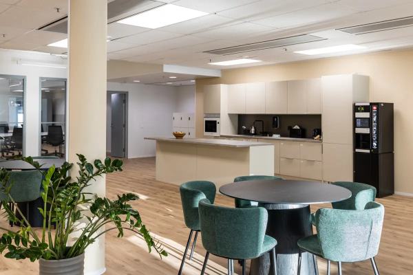 Sinimäentie 8B, Espoo, 527 m² toimisto