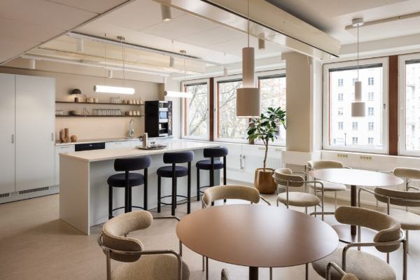 T&ouml;&ouml;l&ouml;nkatu 4, Helsinki, 223.5 m&sup2; toimisto