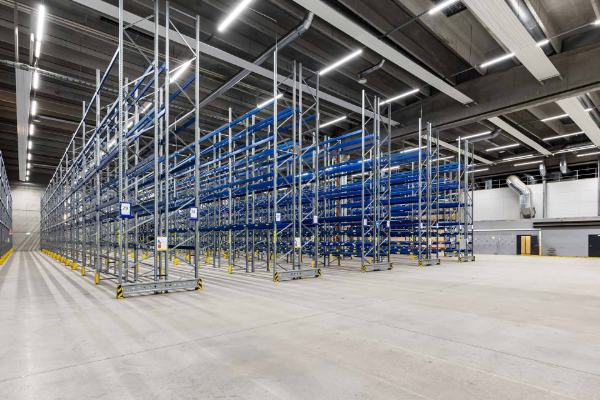 Makasiinikatu 3, Lahti, 3000 m&sup2; varasto