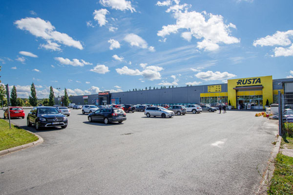 Voimalankatu 6, Riihim&auml;ki, 735 m&sup2; liiketila, varasto