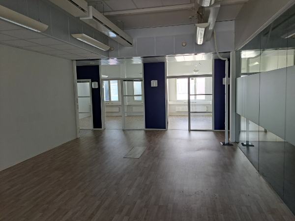 Ansatie 6a, Vantaa, 387 m&sup2; toimisto