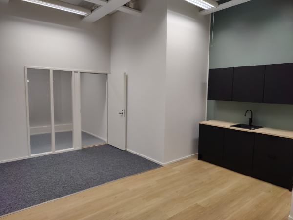 Hatanp&auml;&auml;n valtatie 18, Tampere, 333 m&sup2; toimisto