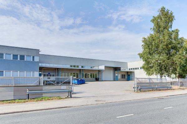 Linjatie 2, Vantaa, 2538 m&sup2; varasto