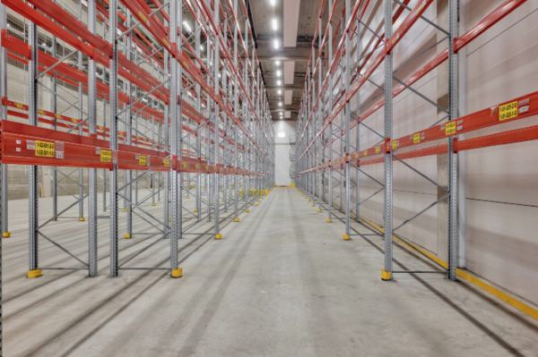 Tiilenlyöjänkuja 9, Vantaa, 1948 m² varasto