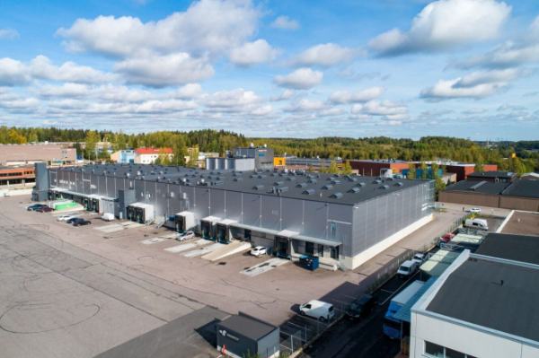 Tiilitie 6, Vantaa, 2878 m&sup2; varasto, toimisto