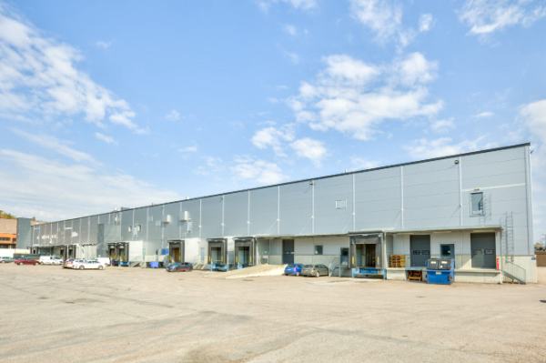 Tiilitie 6, Vantaa, 2878 m&sup2; varasto, toimisto