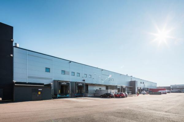 Tiilitie 6, Vantaa, 2878 m&sup2; varasto, toimisto