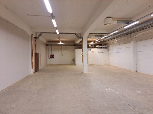 Vantaanpuistontie 31, Vantaa, 260 m&sup2; varasto, tuotanto