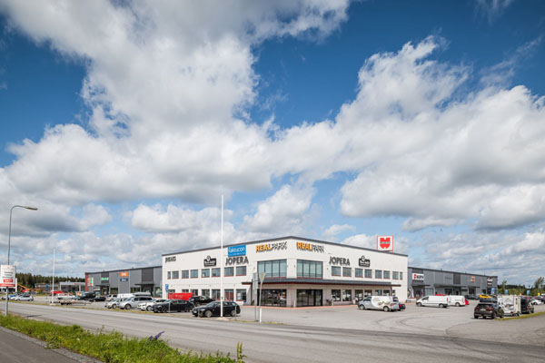 Realparkinkatu 4 , Lemp&auml;&auml;l&auml;, 246 m&sup2; liiketila