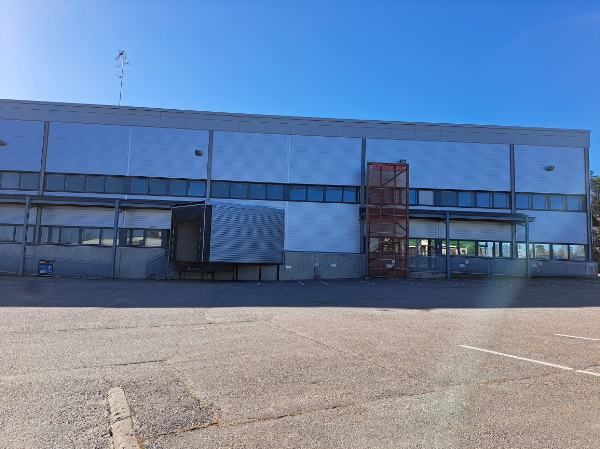 Teilim&auml;ki 4, Vantaa, 5230 m&sup2; varasto, toimisto