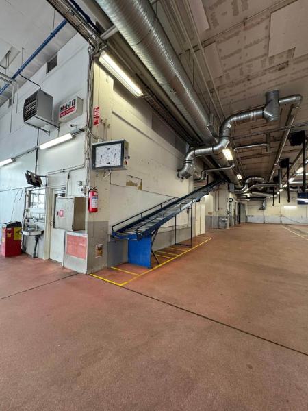 Muonamiehentie 12, Helsinki, 2100 m&sup2; autotalli/-halli, tuotanto, varasto