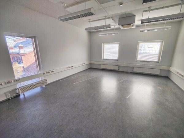 Linnankatu 50-52, Turku, 686 m² toimisto