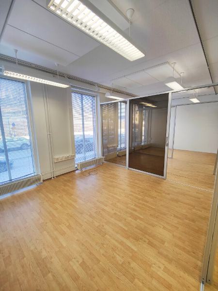 Linnankatu 50-52, Turku, 137 m&sup2; toimisto