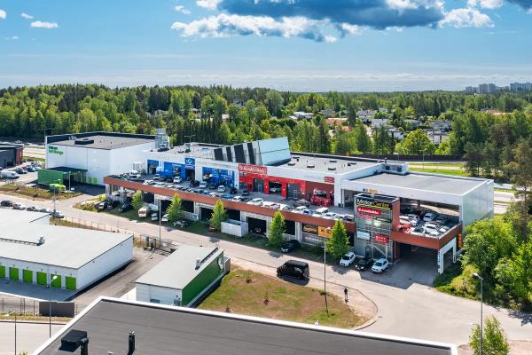 Sillankorva 15, Espoo, 331 m&sup2; liiketila, autotalli/-halli, varasto