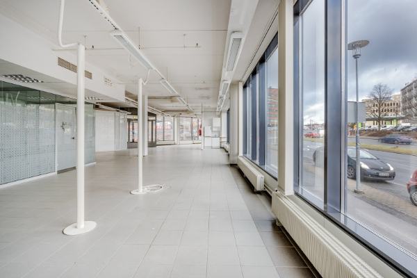 Hatanp&auml;&auml;n Valtatie 24, Tampere, 259 m&sup2; liiketila, toimisto