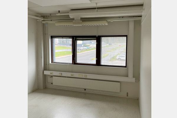 Radiomiehenkatu 3, Turku, 81 m&sup2; toimisto