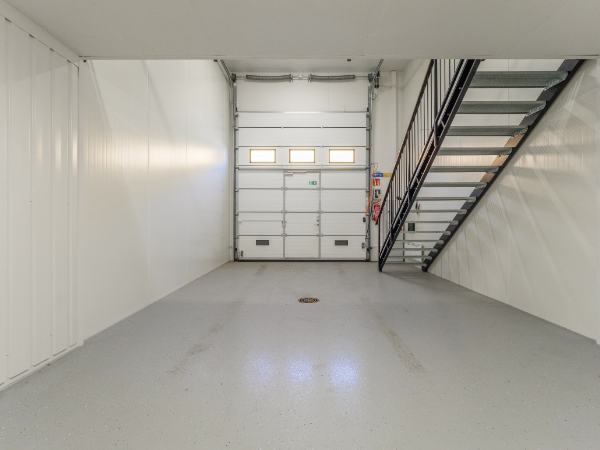 T&ouml;lkkim&auml;enkuja 3, H&auml;meenlinna, 51 m&sup2; varasto, ty&ouml;tila, autotalli/-halli