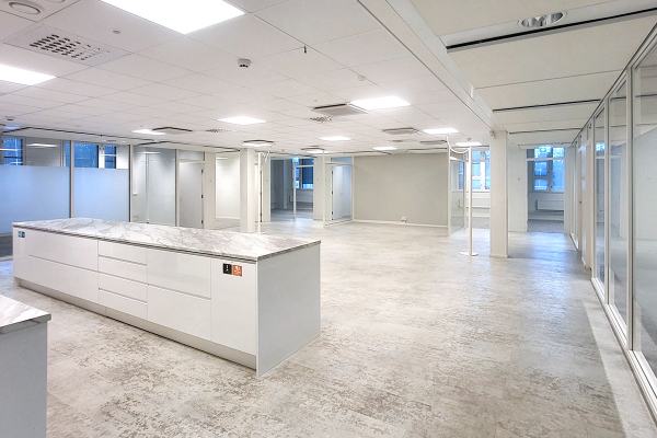 Tekniikantie 12, Espoo, 342 m² toimisto