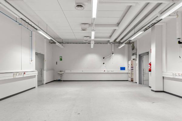 Savonsuontie 8, Kouvola, 1711 m&sup2; autotalli/-halli, tuotanto, varasto