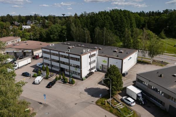 Sarkatie 2, Vantaa, 1050 m&sup2; varasto, toimisto