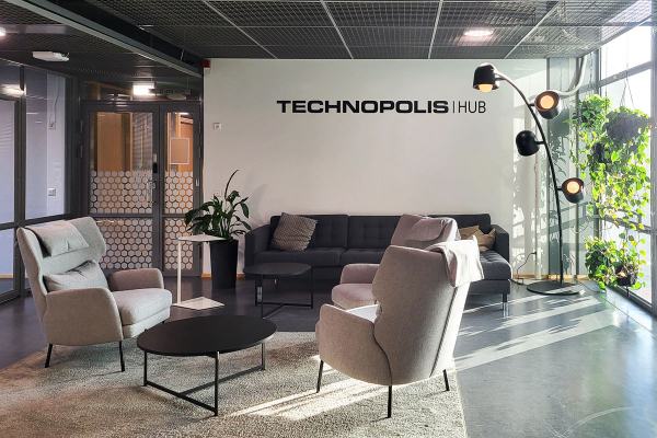 Tekniikantie 14, Espoo, 28 m&sup2; toimisto