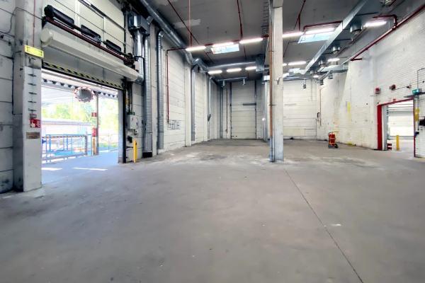 Pieni teollisuuskatu 2, Espoo, 4089 m² tuotanto, varasto, toimisto