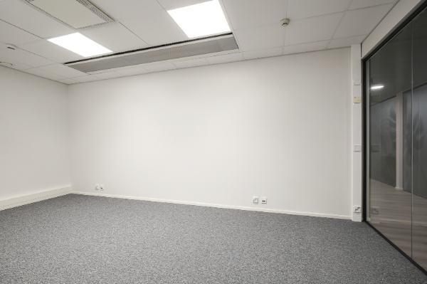 Linnoitustie 3, Espoo, 128 m&sup2; toimisto