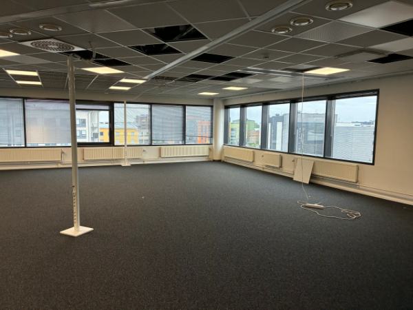 Robert Huberin tie 3b, Vantaa, 439 m&sup2; toimisto