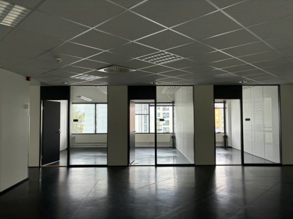 Robert Huberin tie 3b, Vantaa, 431 m&sup2; toimisto