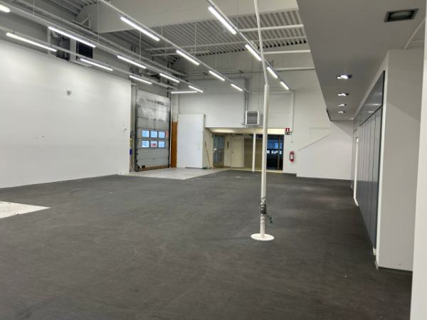 Lautamiehentie 1, Espoo, 580 m&sup2; liiketila, tuotanto, varasto