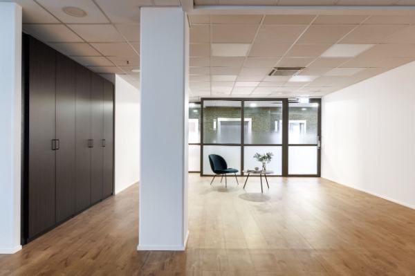 Lars Sonckin kaari 16, Espoo, 332 m&sup2; toimisto