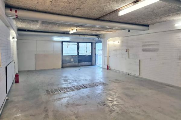 Hankasuontie 9, Helsinki, 137 m&sup2; varasto